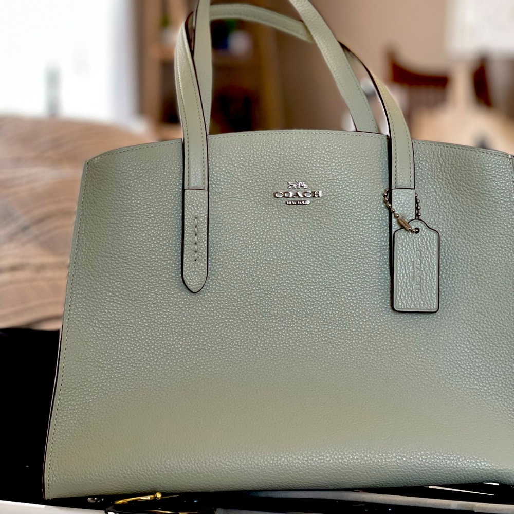 Good condition leather coach purse